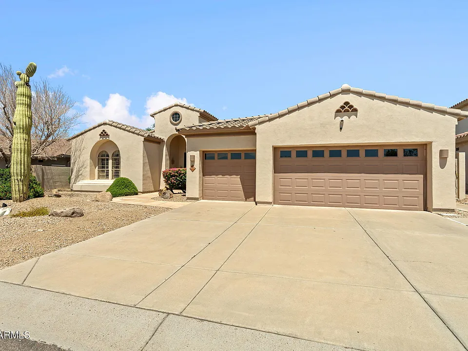 10840 E Bahia Dr
