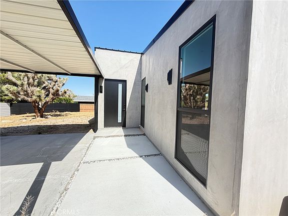 4th image of 61523 Capilla Dr