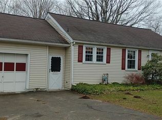 281 Chestnut St, Fredonia, NY