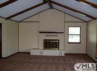 114 Modoc Trl, Lake Kiowa, TX 76240