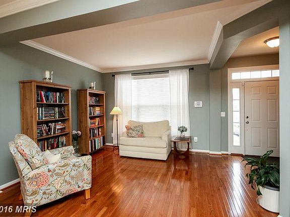 3rd image of 2370 Battery Hill Cir