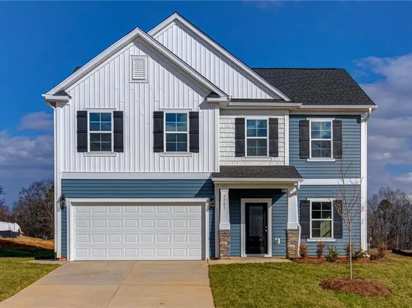 5761 Clouds Harbor Trl, Clemmons, NC 27012