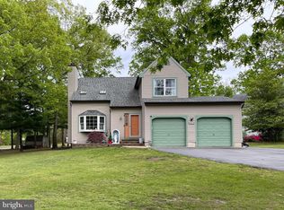 341 Peach Dr, Millville, NJ 08332