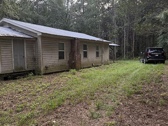 2nd image of 203 Hicks Rd
