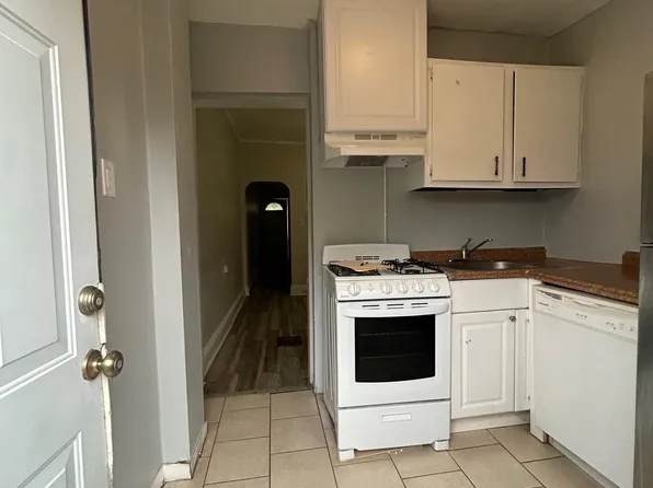 2546 E Dauphin St, Philadelphia, PA 19125