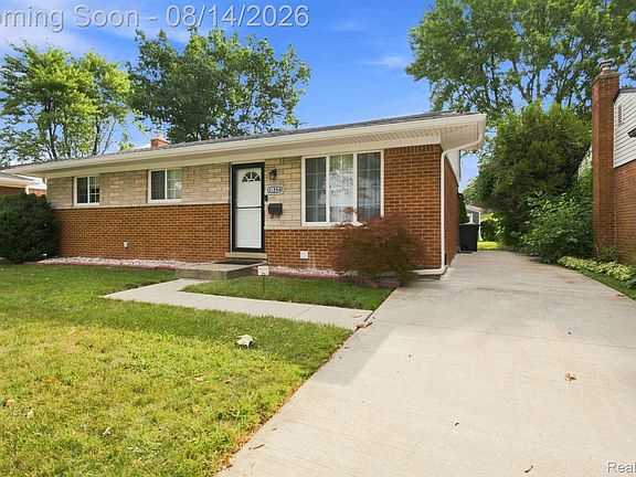 3rd image of 31546 Northwood Rd