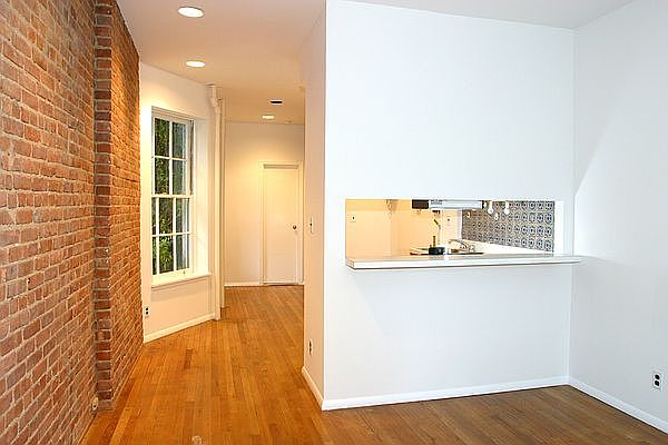 1st image of 345 E 85th St APT 3re