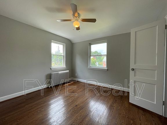 5th image of 5415 14th Pl