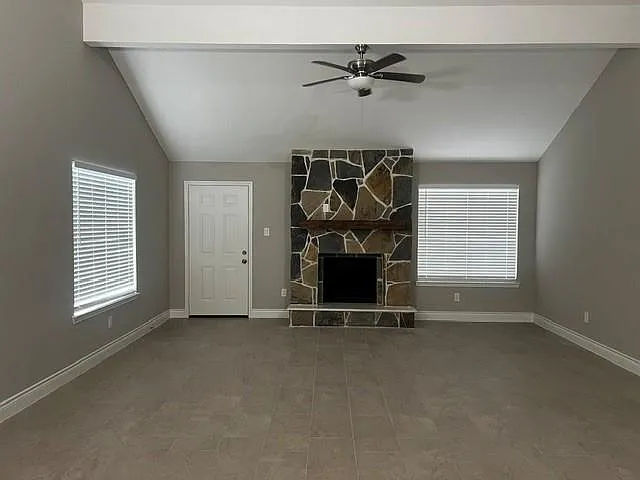 3230 Meadway Dr — Photo 2