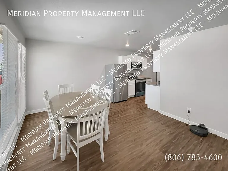 7415 35th St — Photo 11