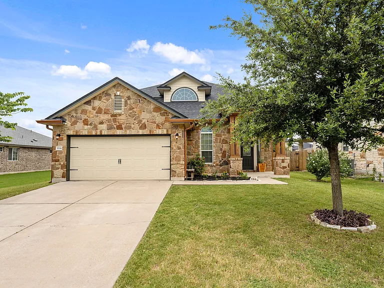 5516 Pinery Dr — Photo 1