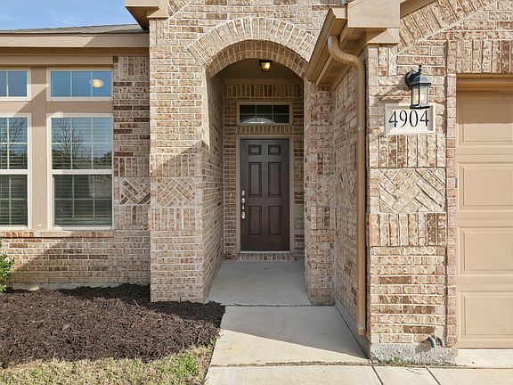 4th image of 4904 Lemon Grove Dr