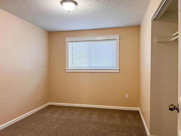 2150 Nougat Ct SE — Photo 15