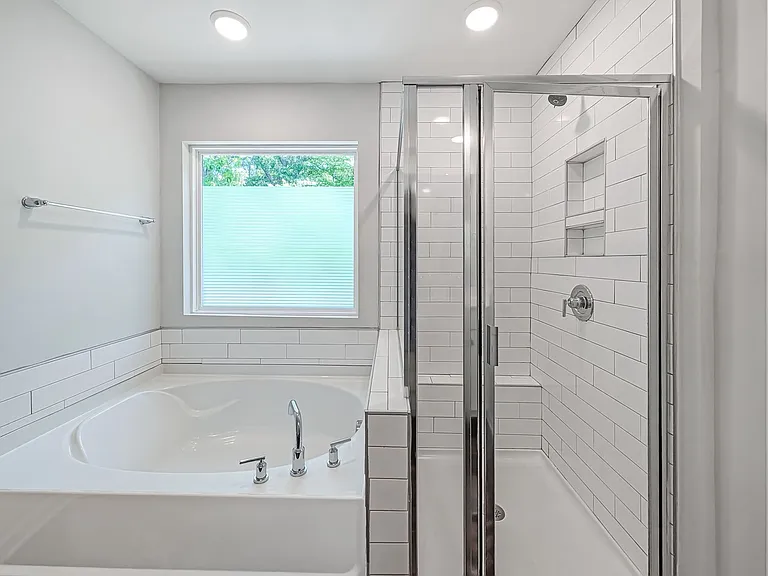 206 Brochaill Ct — Photo 16