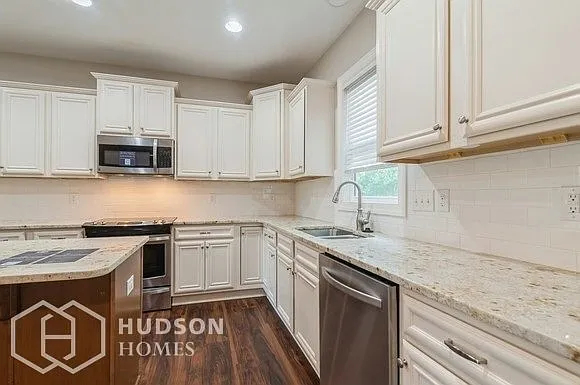 256 Neuse Landing Dr — Photo 6