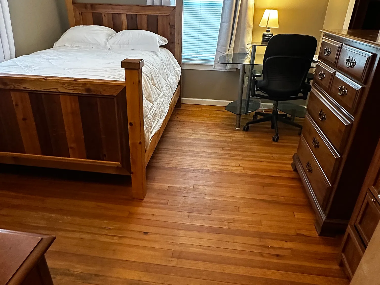 1 bed, 1.5 bath, 1500 sqft, $860 — Photo 3