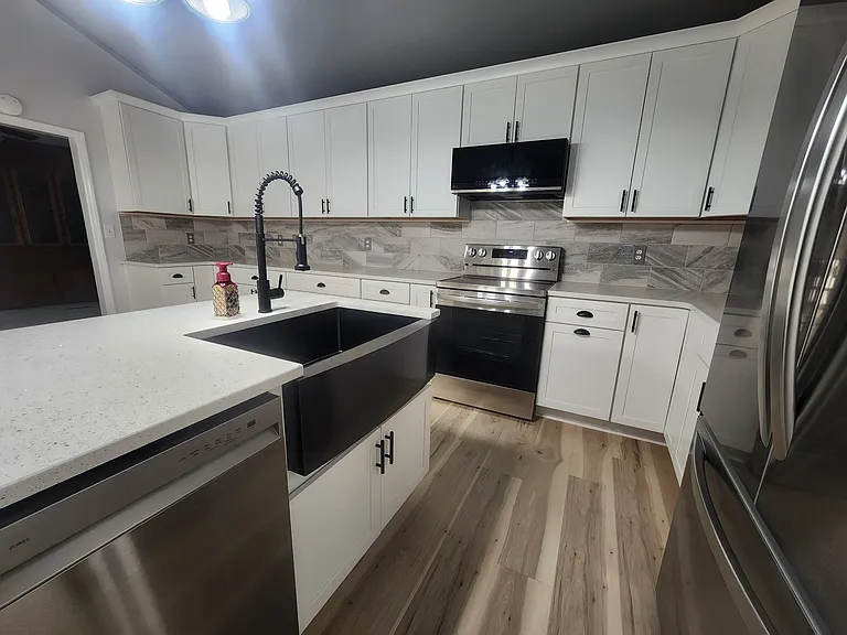 699 Blythe Ferry Rd NE — Photo 11