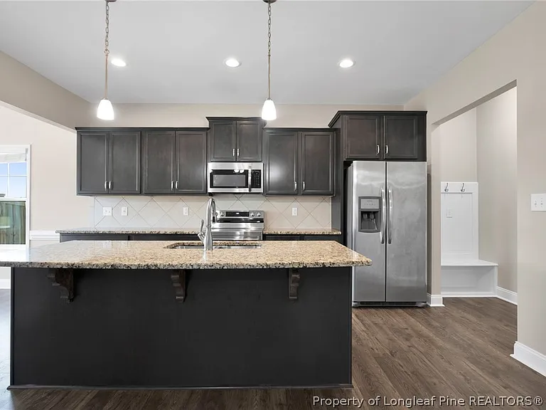 3221 Hunting Lodge Rd — Photo 9