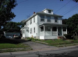 62 1st St, Taunton, MA 02780