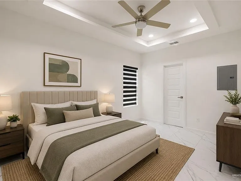 1301 Rosewood Ln #1 — Photo 5