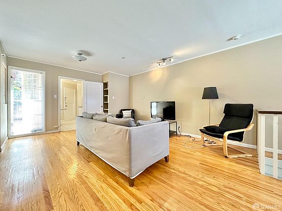 3rd image of 2006-2012 Laguna St Unit 2012-2006