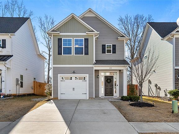 2nd image of 135 Highland Park Ct