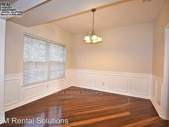 5th image of 2563 New Holland Cir