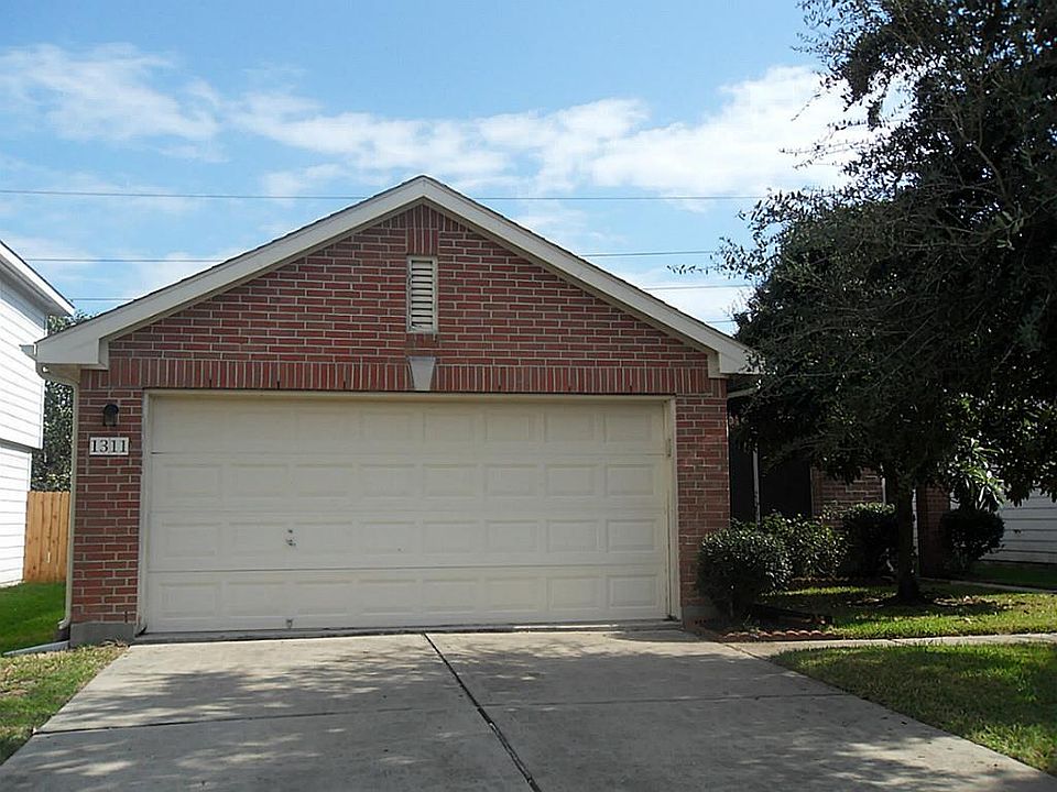 1st image of 1311 Thomas Jefferson Way