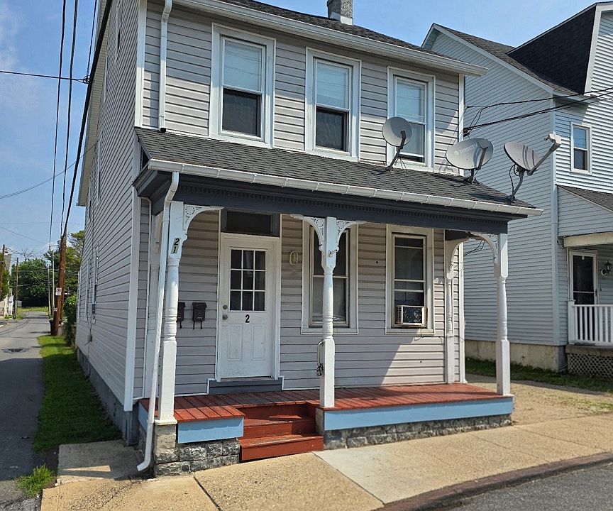 1st image of 21 E Ettwein Street2nd Fl