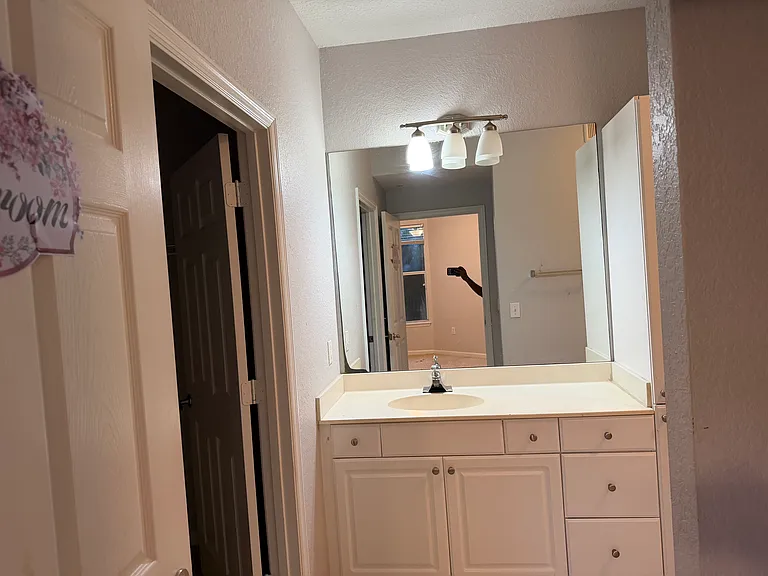 8539 Gate Pkwy #9302 — Photo 10