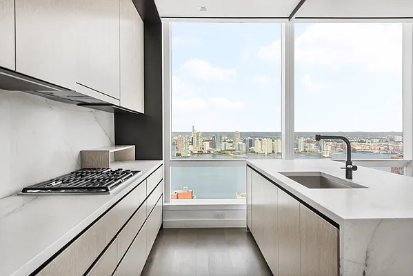 Rented by Compass | media 6