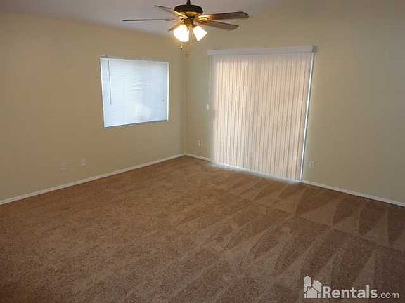 3rd image of 1025 S Wildrose