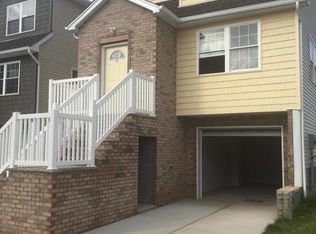 25 Openview Ln, Staten Island, NY 10302