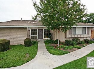 1213 E 1st St, Tustin, CA 92780