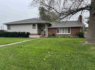 125 E Pkwy, Columbus, NE 68601