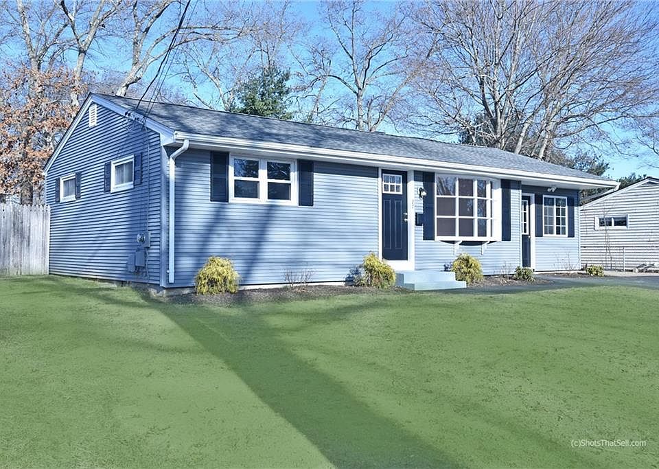 1st image of 27 Rawlinson Dr
