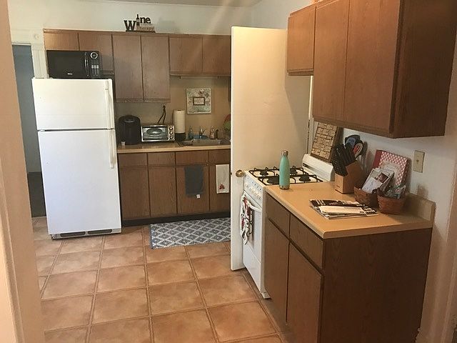 1st image of 1320 W Schubert Ave APT 2R