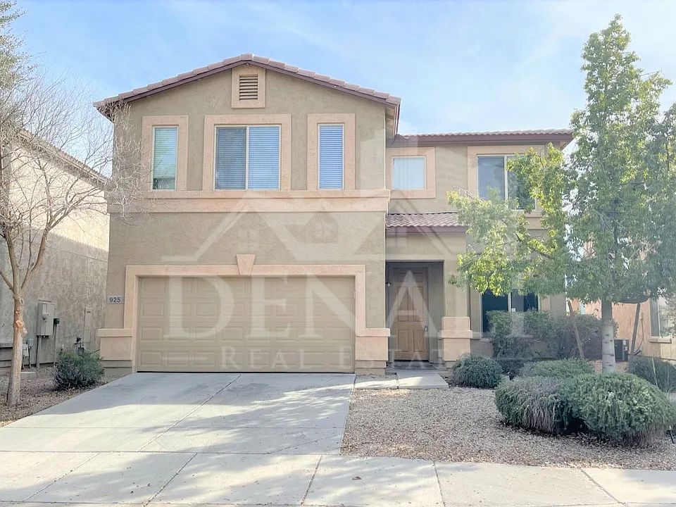 925 E Canyon Rock Rd