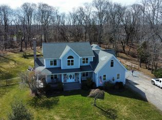 133 Manor Ln, Riverhead, NY 11901