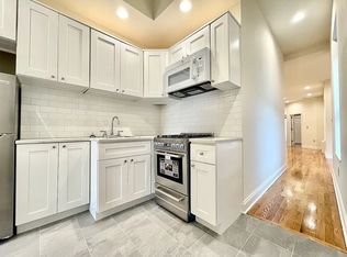 129 E 90th St APT 5W, New York, NY 10128