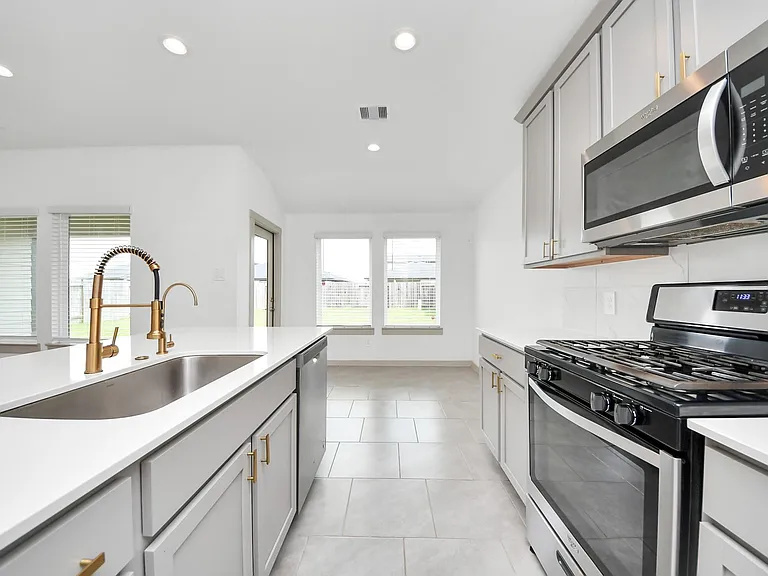 28930 Yulee Mill Dr — Photo 31