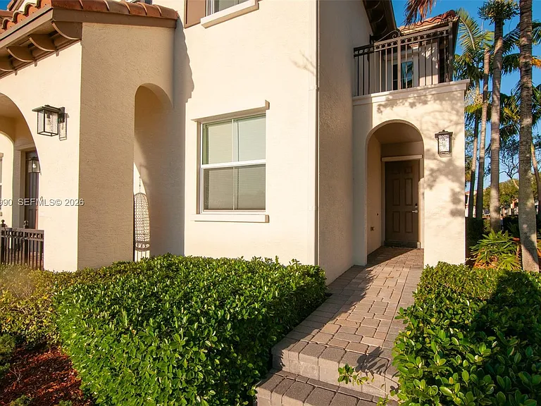 4357 Cascada Cir #4357 — Photo 7