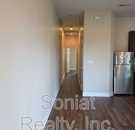 3rd image of 2932 Spain St