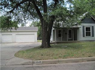 2045 S Saint Francis St, Wichita, KS 67211
