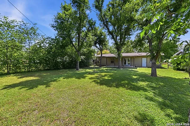 114 Karm St — Photo 32