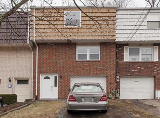 325 McKee Rd, North Versailles, PA 15137