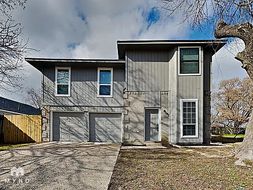 1535 Stevenage Ln Photo 1