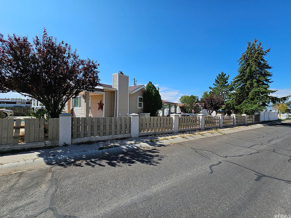 132 3 W, East Carbon, UT 84520 MLS 1899887 Zillow