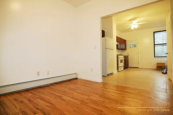 Rented by aptsandlofts.com | media 20