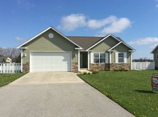 9350 Kochville Rd, Freeland, MI 48623